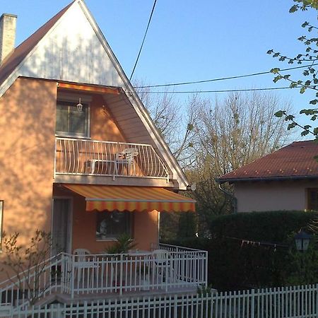 Dóra Apartmanház Zalakaros Esterno foto