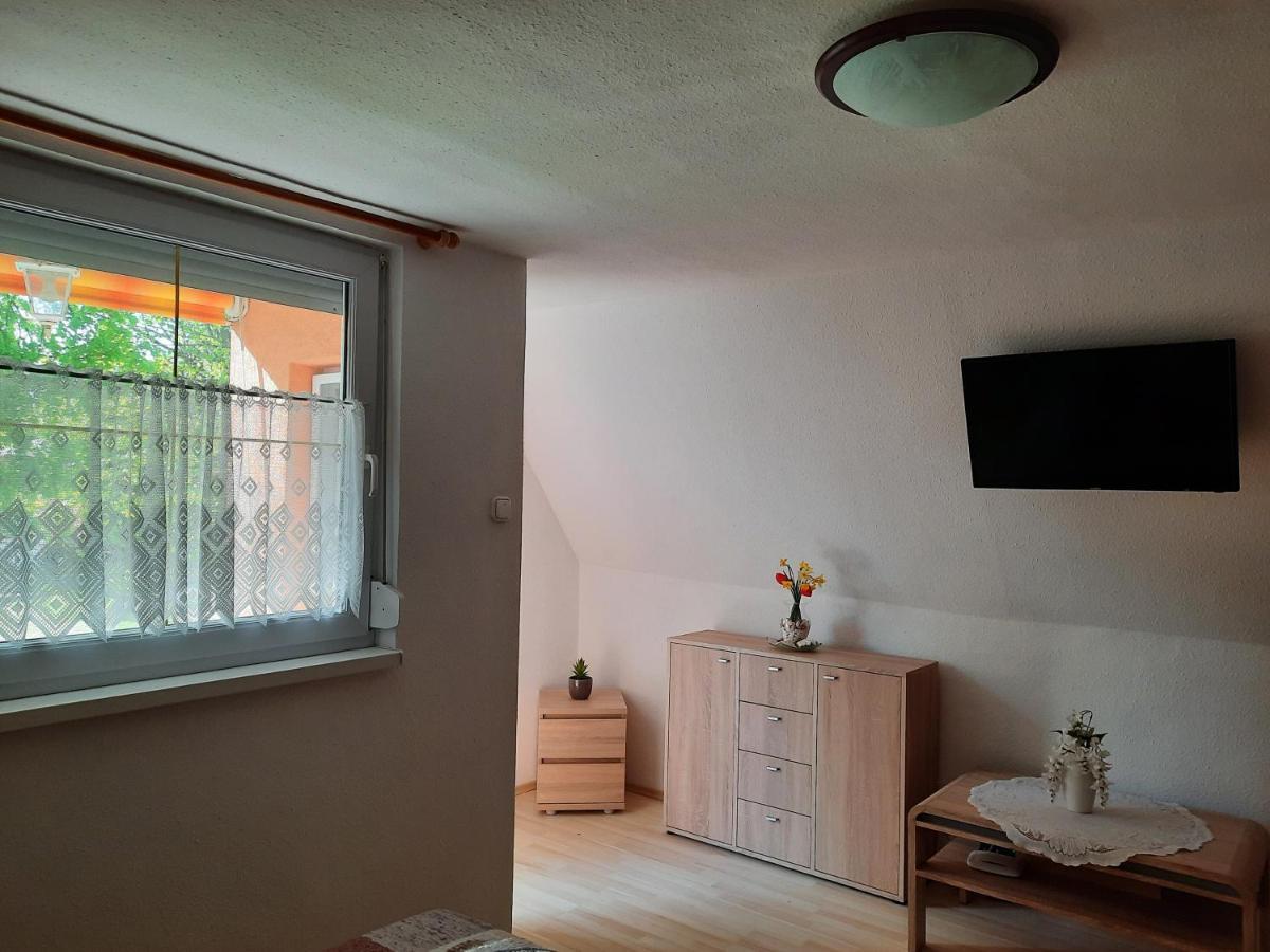Dóra Apartmanház Zalakaros Esterno foto